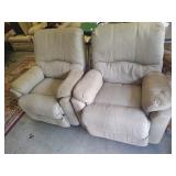 2 Matching Lane Recliners