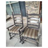 2 Rocking Chairs #1