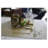 Lenox One Horse Open Sleigh Musical Ornament