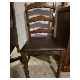Vintage chair with leather padding