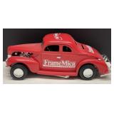 Ertl 1934 Ford Coupe Bank-See Photos
