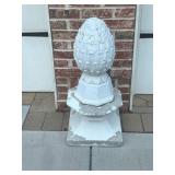 Decorative White Concrete Pineapple Finial Garden