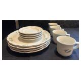 Vtg Pfaltzgraff Dinnerware Set