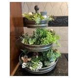 Metal 3-Tier Tray Decor