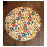 Vtg Floral Outdoor Tableclothï¿½70ï¿½ Dia.
