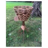 Vtg Woven Plant-standï¿½11ï¿½27