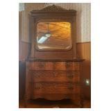 Vtg Tiger Oak Dresser w/ Mirrorï¿½44ï¿½18.5ï¿½80.5