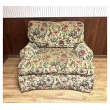 Broyhill Upholstered Armchairï¿½Super Comfy!
