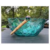 Vtg Carnival Glass Bowl with Handleï¿½10x7x4