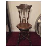 1800ï¿½s High Back Piano Chair