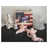 Figurines and Frame Set