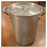 Vtg Aluminum Stock Pot with Insert