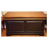 Vtg Cedar-Lined Wooden Storage Chest