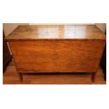 Vtg Wooden Storage Chest