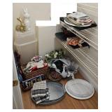 Home & Holiday Decor Collection