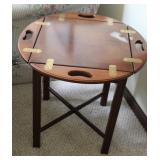 Mahogany Drop-Leaf Butlerï¿½s Serving Table