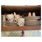 26PC Mikasa Fine Ivory Margaux Dinnerware