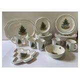 30PC Pfaltzgraff Christmas Heritage Dinnerware