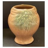 1930s McCoy Matte Pottery planter/Vase 7" T