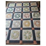 Handmade Dresden Plate Pattern Quilt