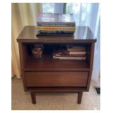 End Table W/one Drawer & Assorted Books