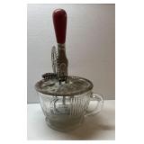 VTG Egg Beater and Glass Measuring Cup