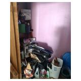 Contents of Garage Closet - Read Details