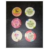 6 Vintage Casino Chips