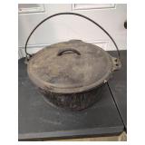 Cast Iron Dutch Oven
