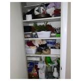 Contents of Closet - Read Details