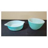 Vintage Pyrex Mixing Bowl and Baking Dish