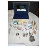 Beautiful Genuine Shellcraft Jewelry Box with Jewy