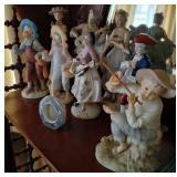 9pc Vtg Figurines and Etude Holder