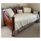 Elegant Daybed w/Curved Metal Accents 84ï¿½ï¿½x41ï¿½ï¿½x49