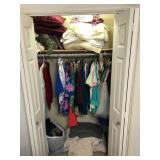 Womenï¿½s Clothing and Bedding Lot