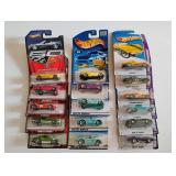 16 Hot Wheels Corvettes