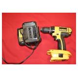 Dewalt Drill/Driver w/ Battery and Charger