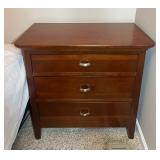 Kincaid Wood 3-Drawer Chest 28ï¿½ï¿½x16ï¿½ï¿½x28ï¿½ï¿½