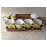 (K-Fridge)ï¿½Vtg Ceramic Tea Setï¿½14.75x2x10