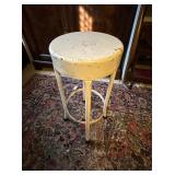 (LR)ï¿½Vtg. Metal Plantstandï¿½10ï¿½24