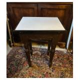 (LR)ï¿½Vtg Metal/Wood Side Tableï¿½18x14x26