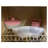 (K-Hutch)ï¿½Vtg Pink/White Serving Tray Set.