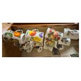 (K)ï¿½12 Vtg Ceramic Fruit Mugs