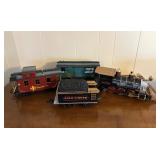 (LR)ï¿½Vtg Gold Rush Train Set w/Track