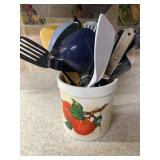 (K)ï¿½Vtg. Crock & Utensilsï¿½6.75ï¿½7