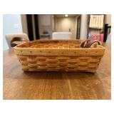 (LR)ï¿½Vtg Longaberger Style Basketï¿½11x11x3