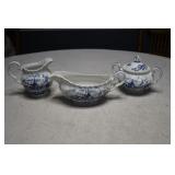 Vtg Johnson Brothers Tulip Time Serving Dishes