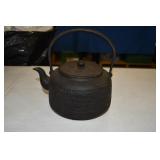 Vtg Japanese Cast Iron Tea Kettle Tetsubin