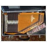 Vtg Chromaharp with Case & Accessories