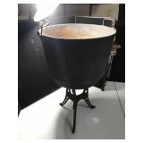 Cast Iron Wash Pot with Stand
